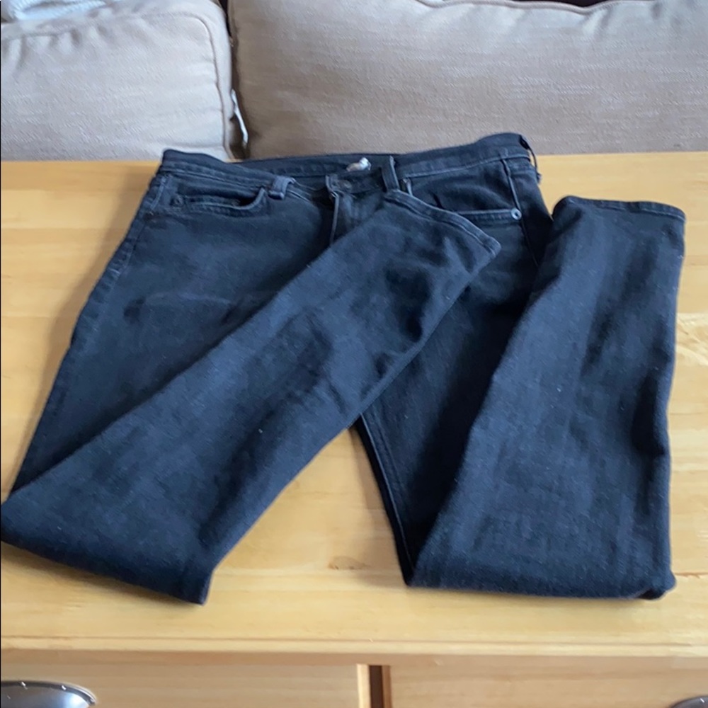 Rag & Bone Rock Distressed Jean Size 27